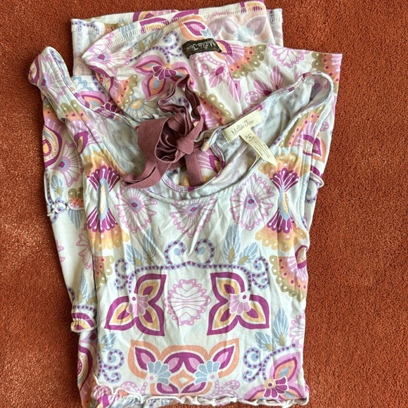 Matilda Jane, super soft tears of Road ruffles tank. Beautiful colors ties back. - Picture 7 of 7